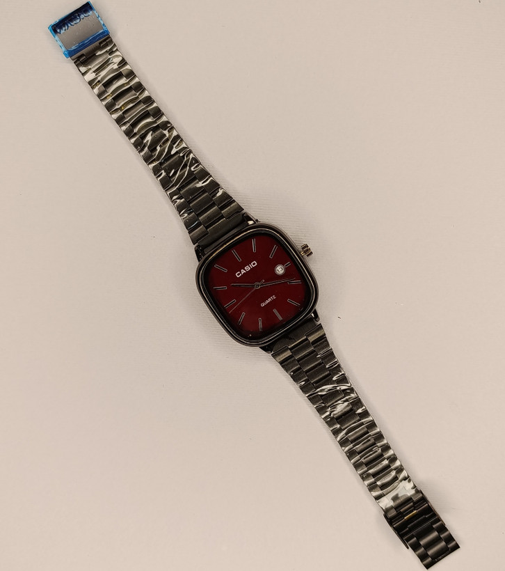ساعت مردانه کاسیو casio مدل اولدمانی جنس استیل - مشکی صفحه قرمز