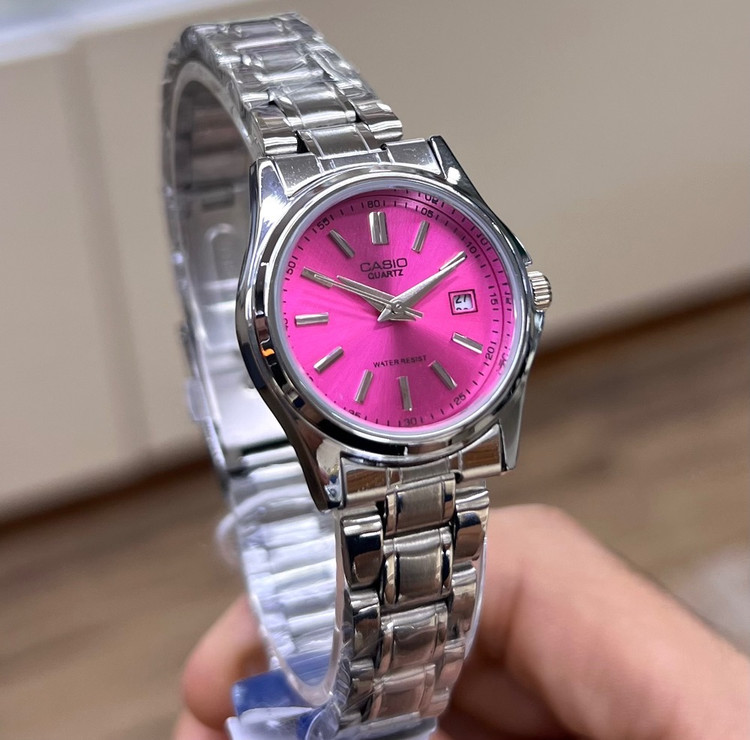 ساعت زنانه کاسیو نقره ای صفحه صورتی مدل casio-Lp