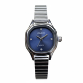 ساعت زنانه کاسیو نقره ای صفحه سورمه ای مدل casio-LS9