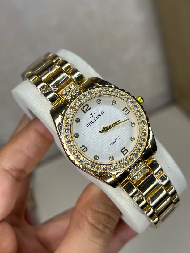 ساعت زنانه و دخترانه ظریف - کیفیت بالا