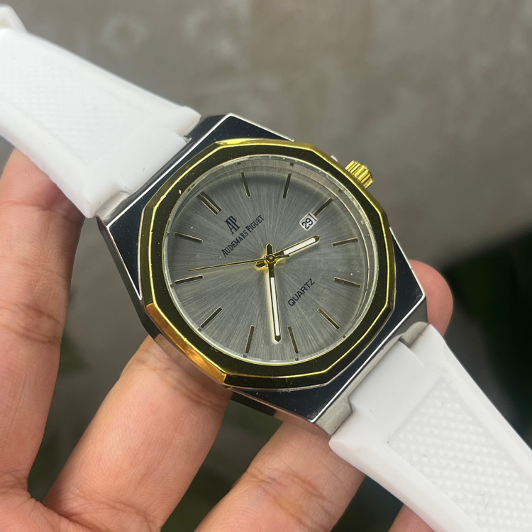ساعت طرح تیسوت مدل 12 کد 479